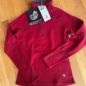 Mountain Hardwear Women’s Size XS Quarter Zip Fleece - NWT